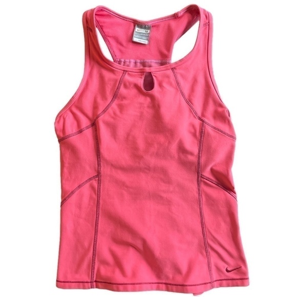 Nike Tops - NIKE dri-fit tank top with liner. Size M